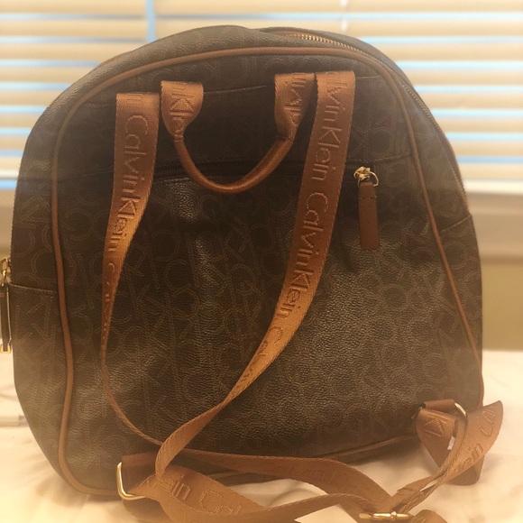 Calvin Klein’s signature backpack - Picture 2 of 6
